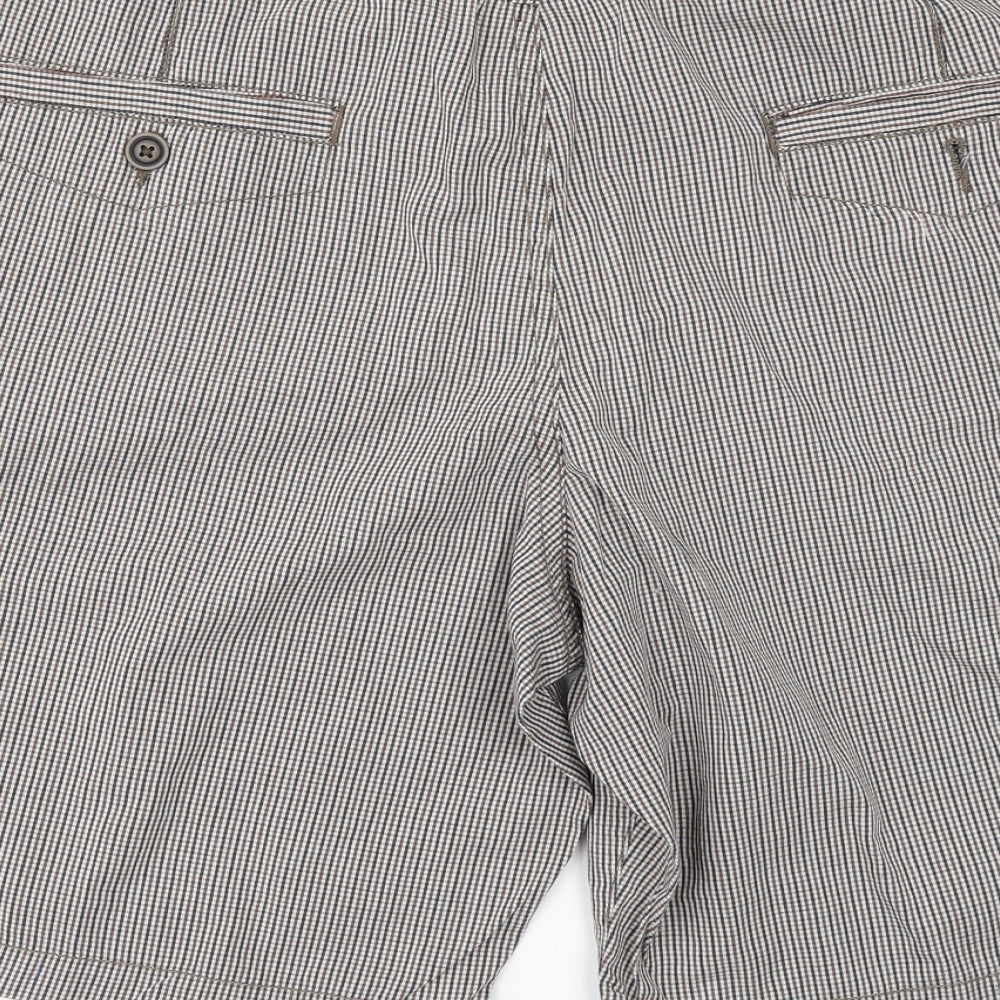 BOSTON CREW Mens Beige Check  Chino Shorts Size 34 in