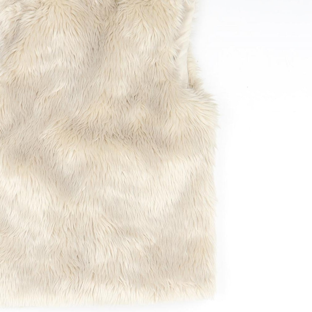 Primark Girls Beige   Gilet Jacket Size 3-4 Years