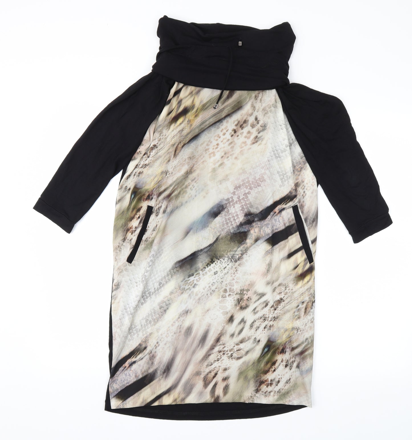 RESSERVED  Womens Black   Fit & Flare  Size 6