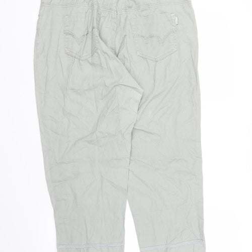 Sunbird Womens Green Floral  Capri Trousers Size L L22 in