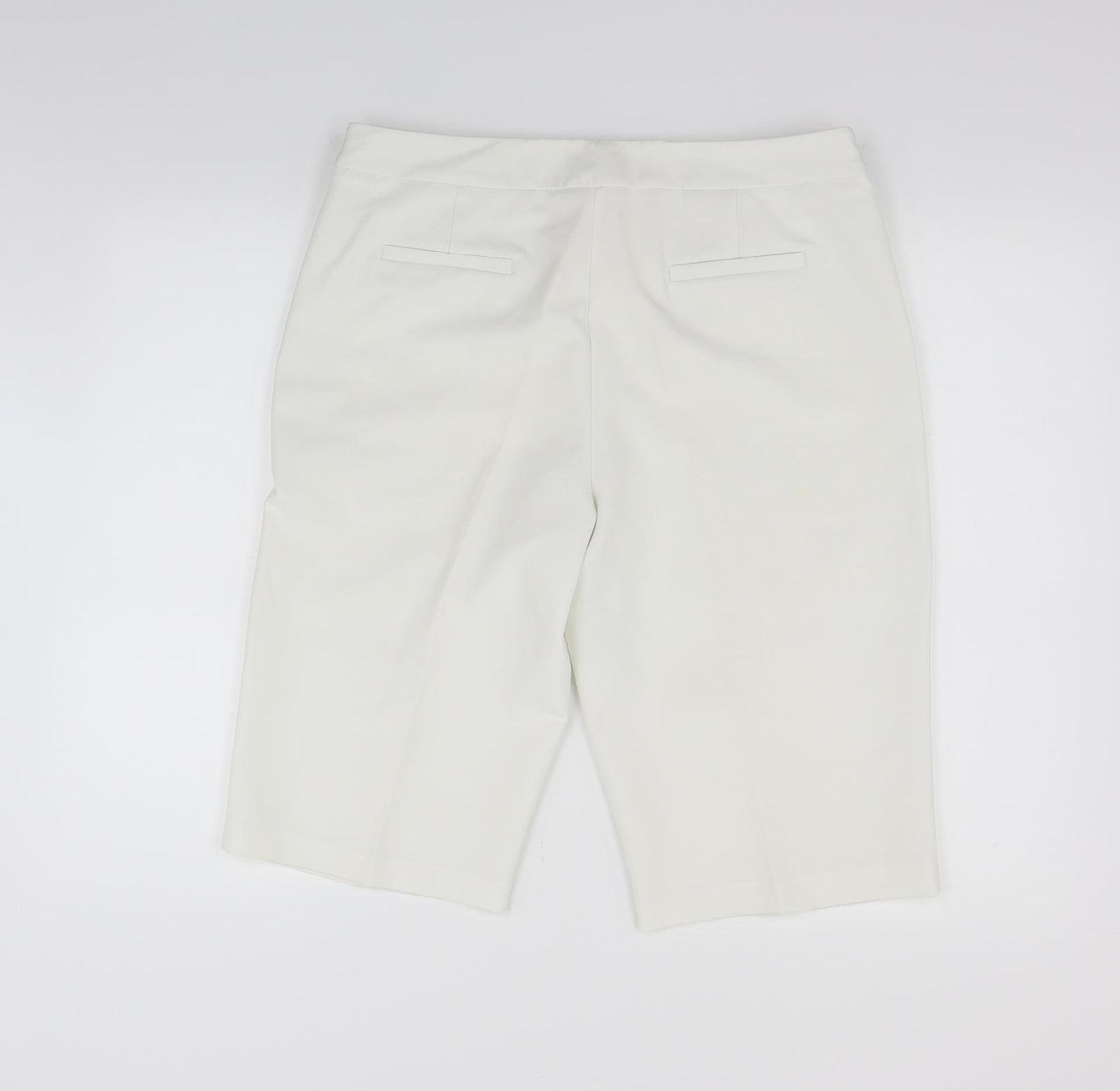F&F Womens White   Cut-Off Shorts Size 14