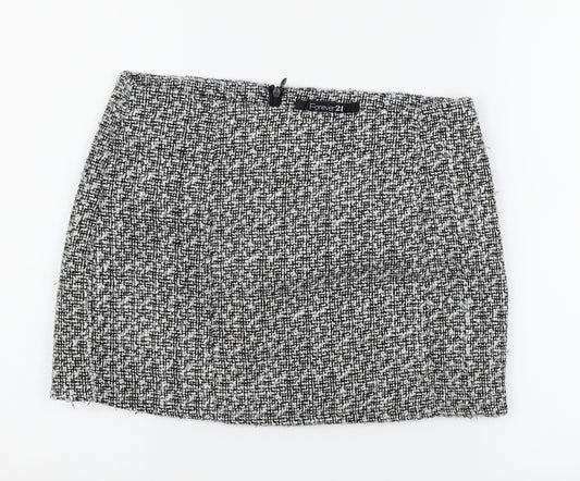 Front view of Forever 21 women’s grey bandage skirt, size M