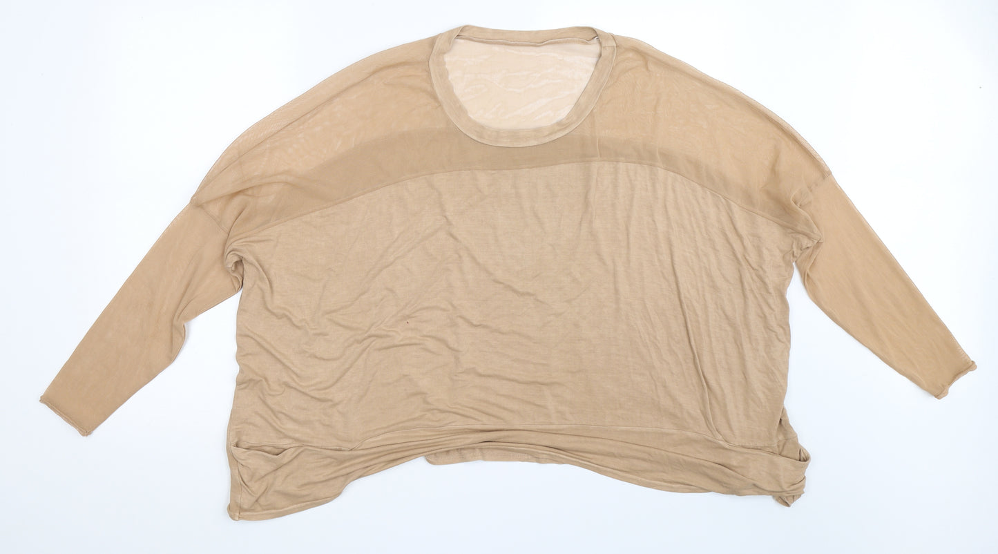 Post Card Womens Brown   Basic T-Shirt Size 2