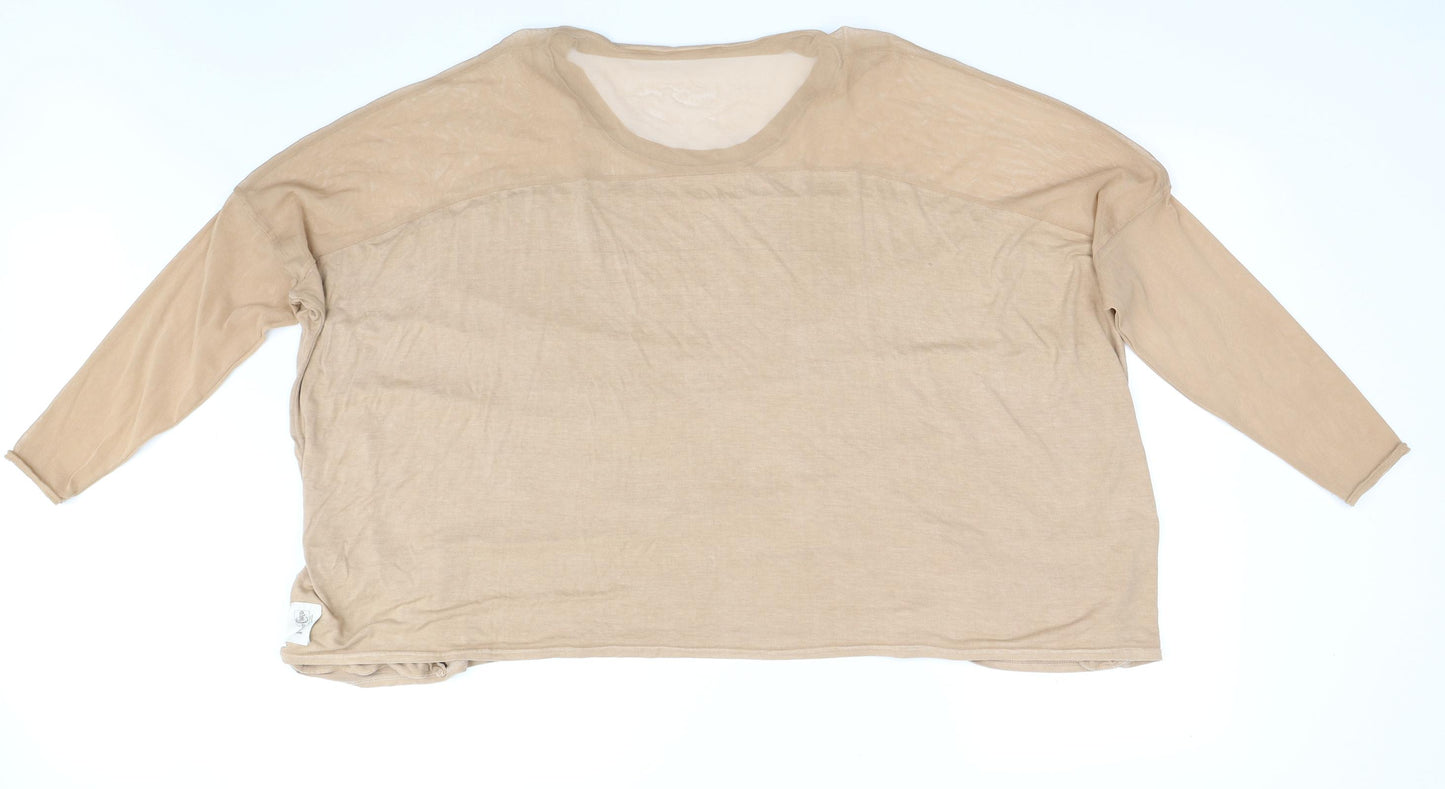 Post Card Womens Brown   Basic T-Shirt Size 2