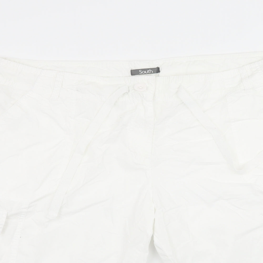 South Womens White   Cargo Shorts Size 18