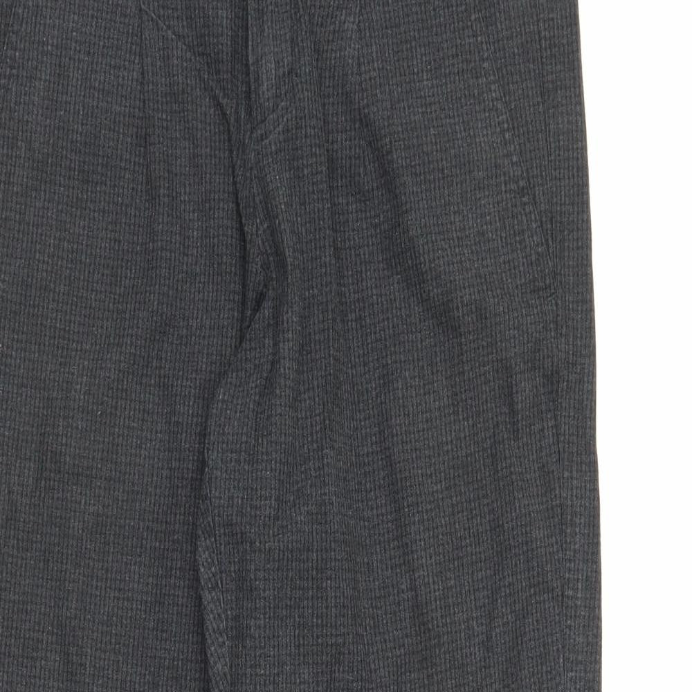 SOFT GREY Womens Grey Check  Capri Trousers Size 10 L25 in