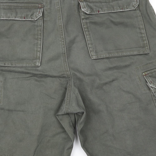 Stark Mens Green   Cargo Shorts Size 34 in