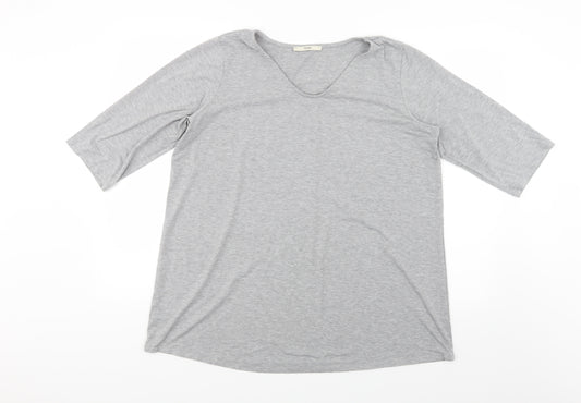 Front view of George women’s grey basic t-shirt, size UK 18