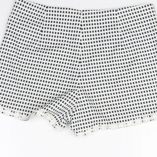 MINKPINK Womens White Plaid  Paperbag Shorts Size L