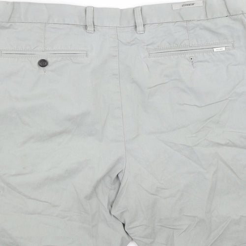 Marks and Spencer Mens Green   Chino Shorts Size 38 in