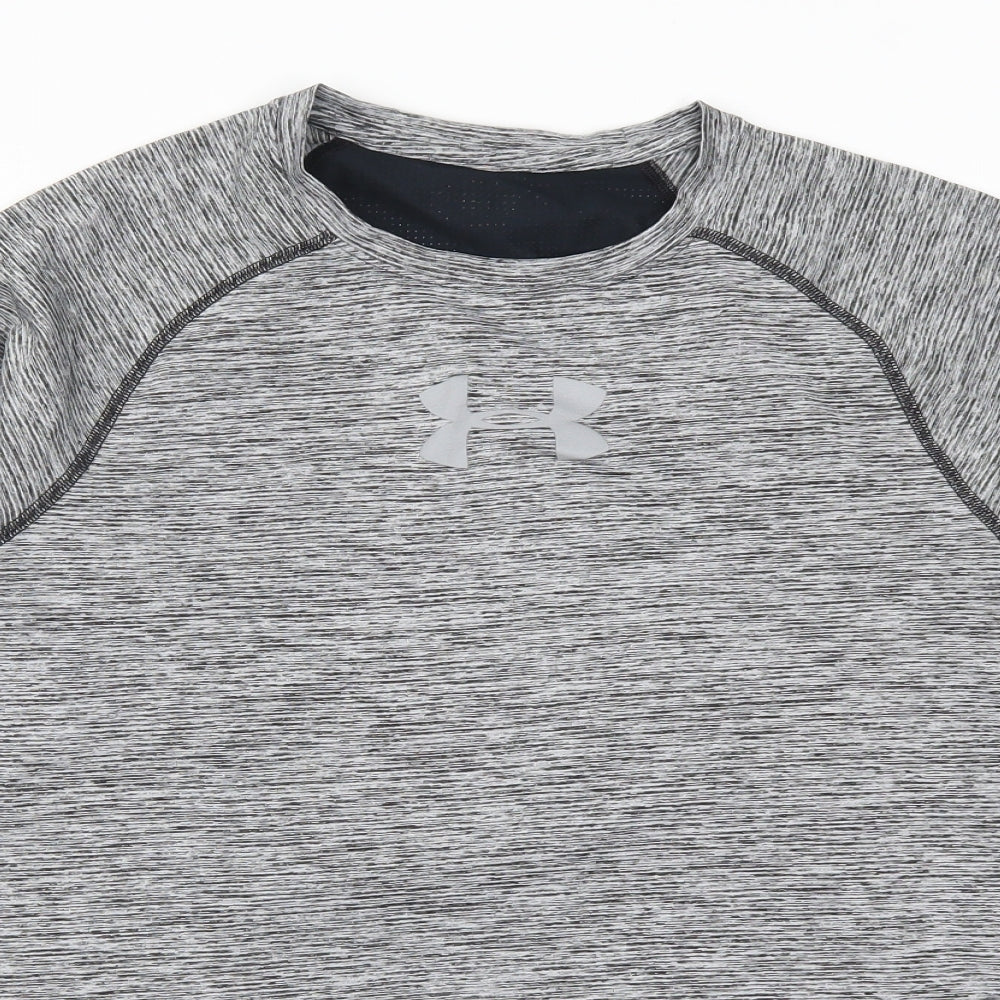 Under armour Mens Grey   Basic T-Shirt Size L