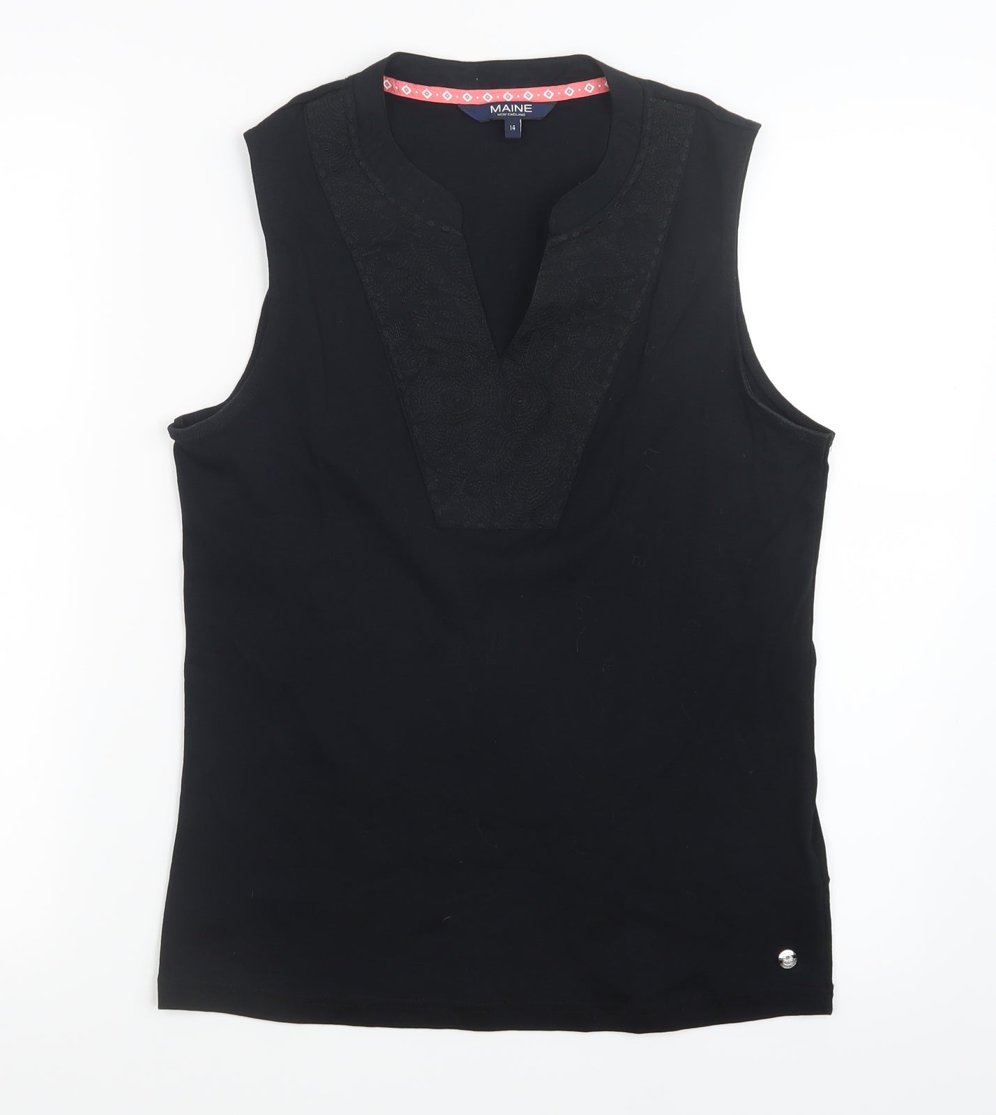 Maine Womens Black   Basic T-Shirt Size 14