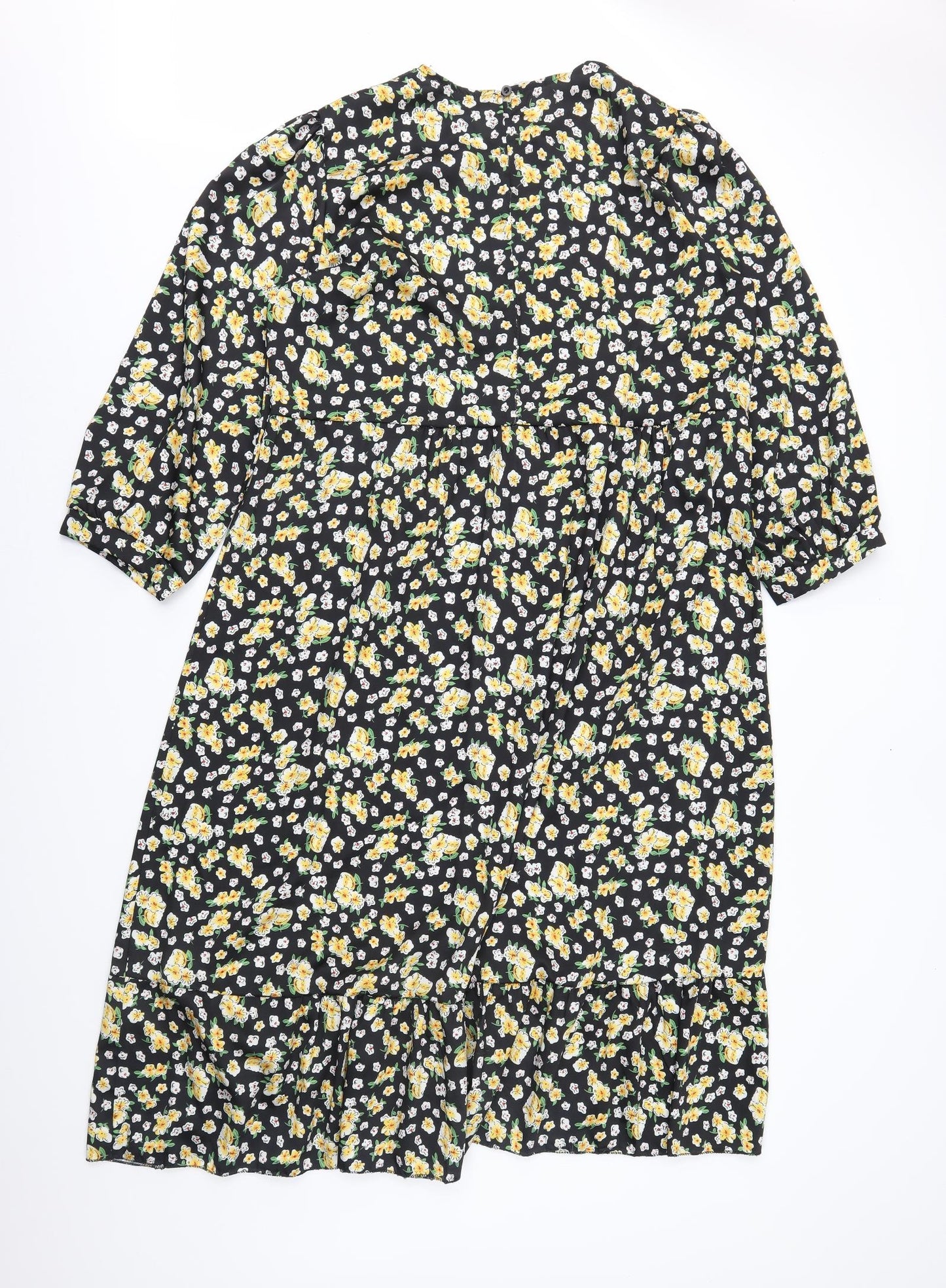 Boohoo Womens Black Floral  Trapeze & Swing  Size 22