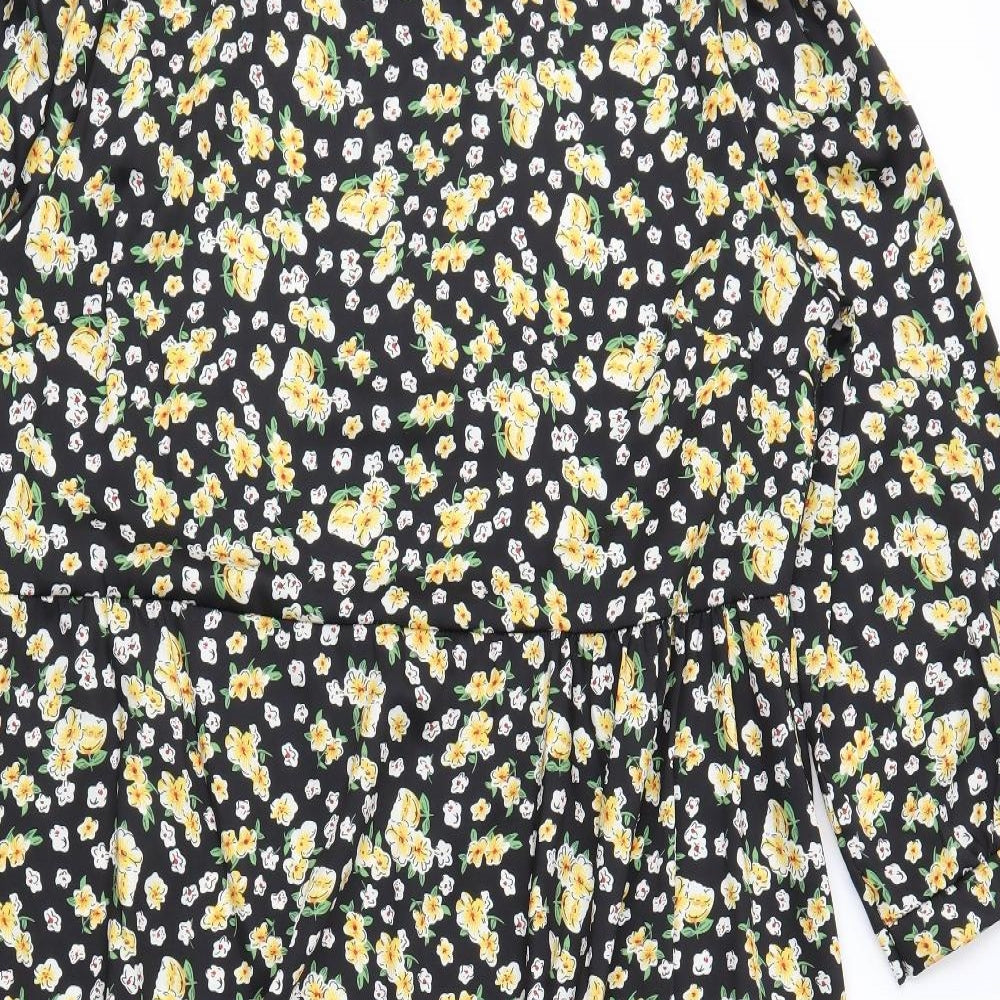 Boohoo Womens Black Floral  Trapeze & Swing  Size 22