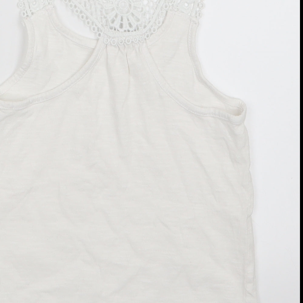 George Girls White   Basic T-Shirt Size 6-7 Years
