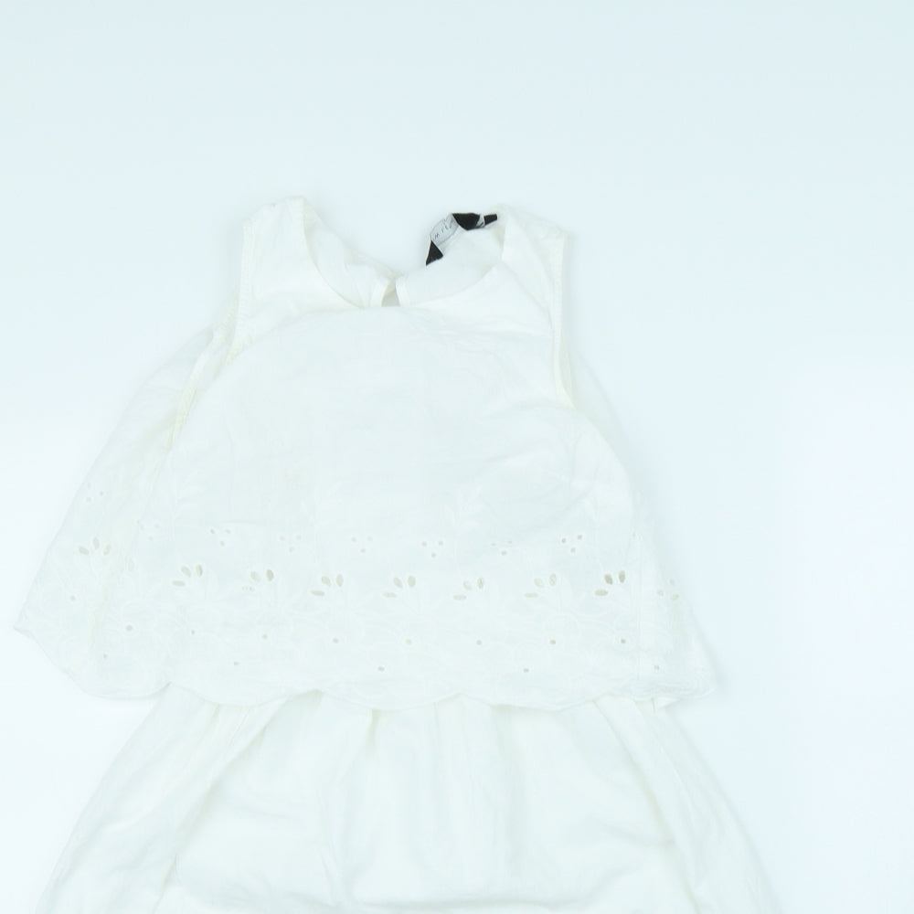 New Look Womens White   Fit & Flare  Size 6