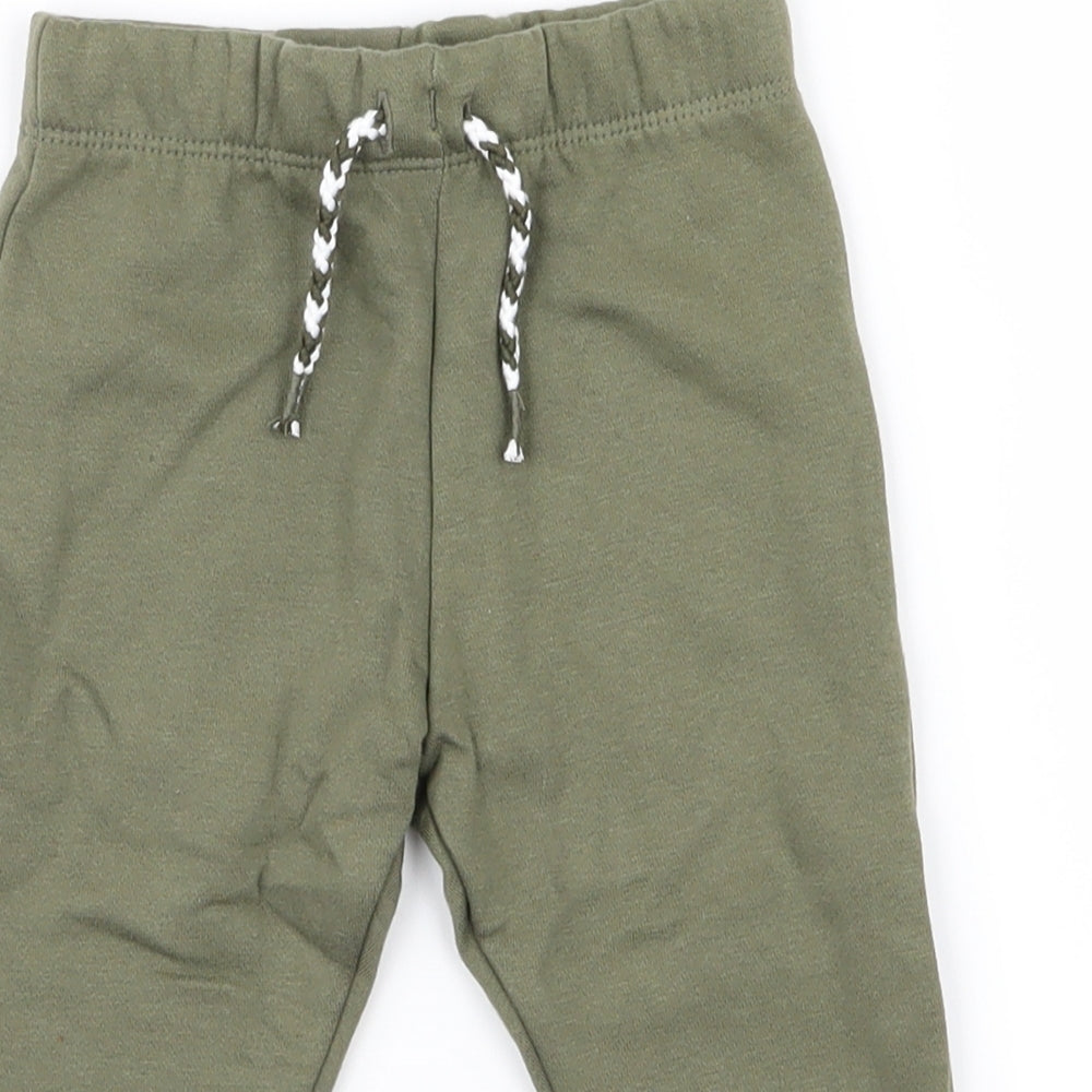 Fred & flo Boys Green   Jogger Trousers Size 9-12 Months