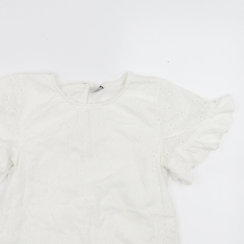 Sainsburys Girls White Floral  Basic Blouse Size 9 Years  - crochet detail