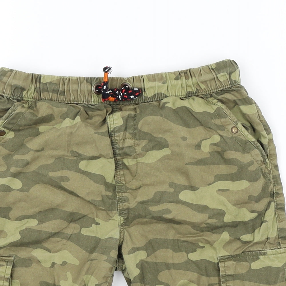 Nutmeg Boys Green Camouflage  Bermuda Shorts Size 10-11 Years