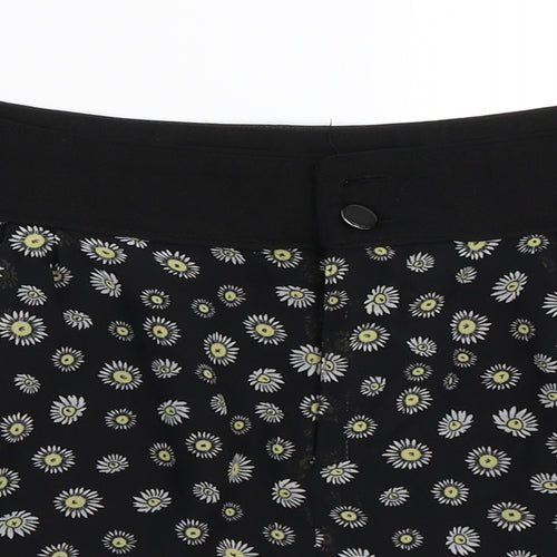 H&M Womens Black Floral  Hot Pants Shorts Size 10