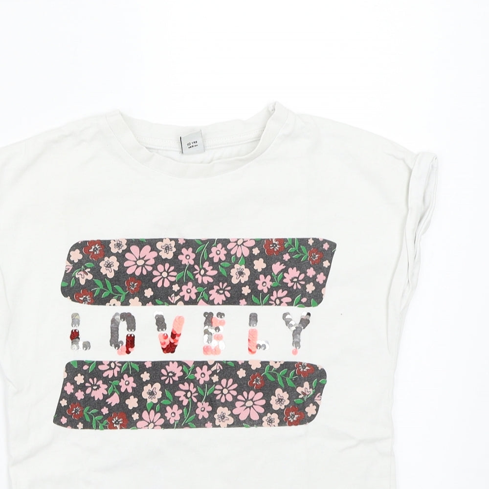 TU Girls White   Basic T-Shirt Size 10 Years