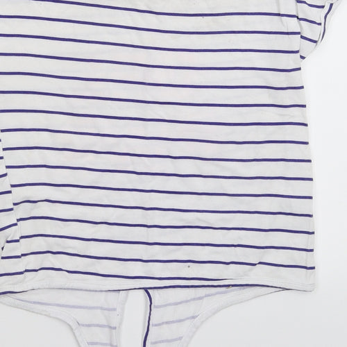 M&Co Girls White Striped  Basic T-Shirt Size 6-7 Years