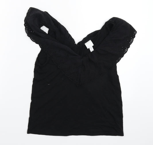 Front view of H&M women’s black basic t-shirt, size XS
