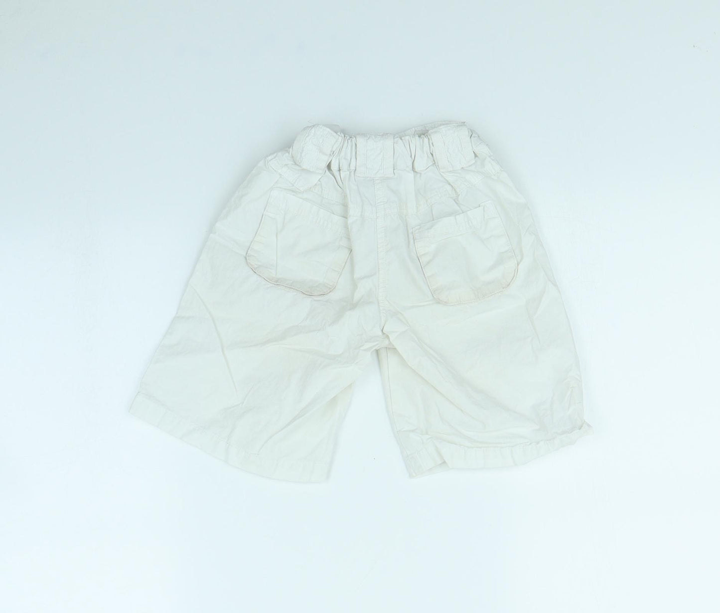 TU Girls White   Mom Shorts Size 6 Years