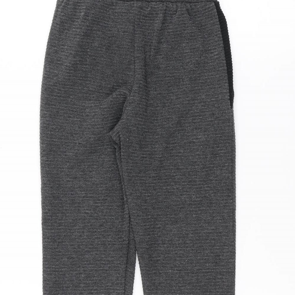 Batman Boys Grey   Sweatpants Trousers Size 5-6 Years