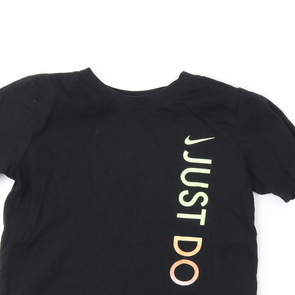 Nike Boys Black   Basic T-Shirt Size S