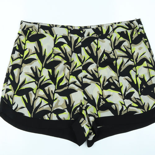 F&F Womens Black Floral  Mom Shorts Size 16
