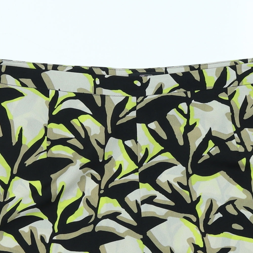 F&F Womens Black Floral  Mom Shorts Size 16