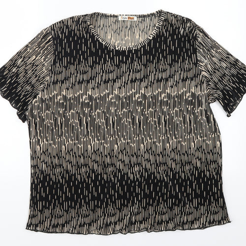 Style plus Womens Beige Geometric  Basic T-Shirt Size XL