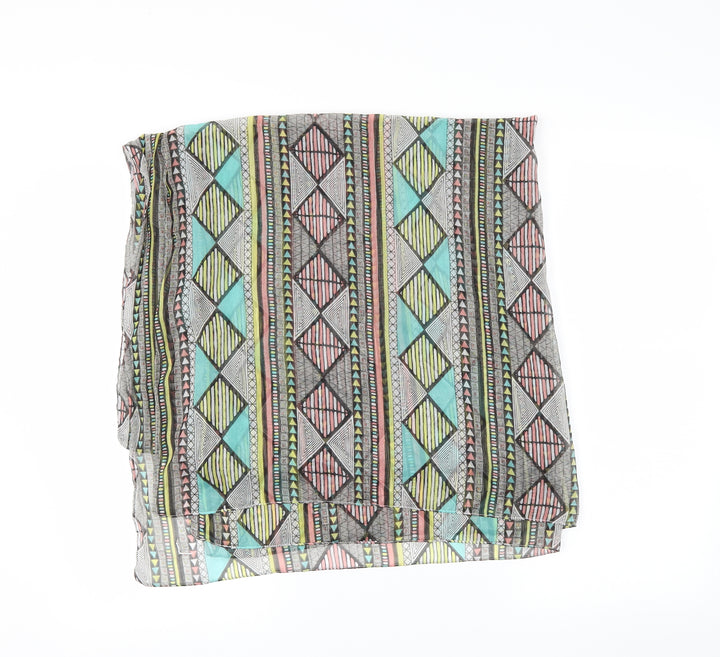Preworn Womens Red Fair Isle   Shawl/Wrap