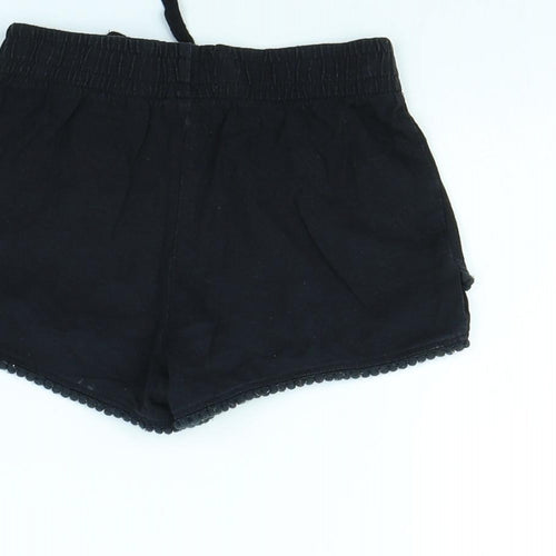 TU Girls Black   Bermuda Shorts Size 7 Years