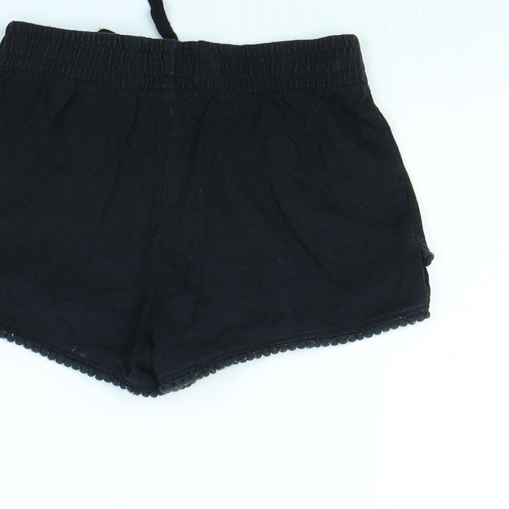 TU Girls Black   Bermuda Shorts Size 7 Years