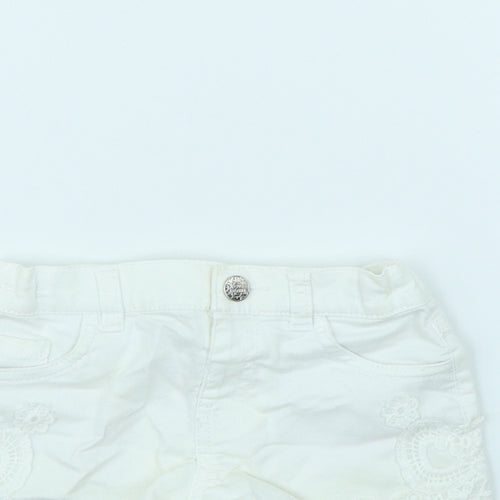F&F Girls White   Cut-Off Shorts Size 3 Years