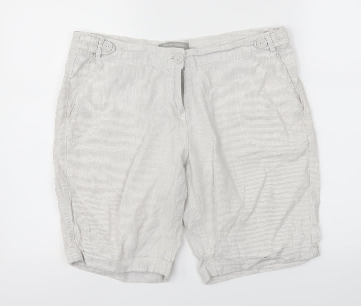 Dorothy pekins Womens Grey Striped Cut-Off Shorts Size 10
