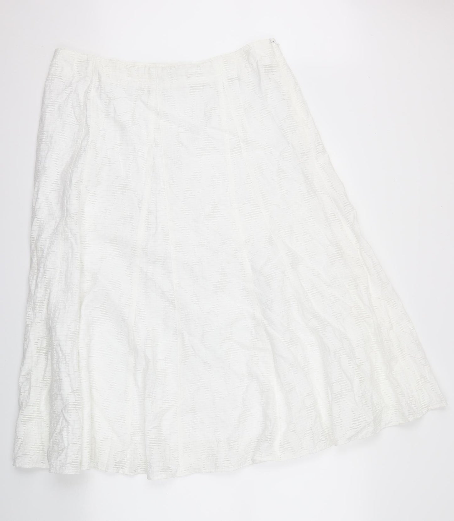 Classic Womens White   Flare Skirt Size 18
