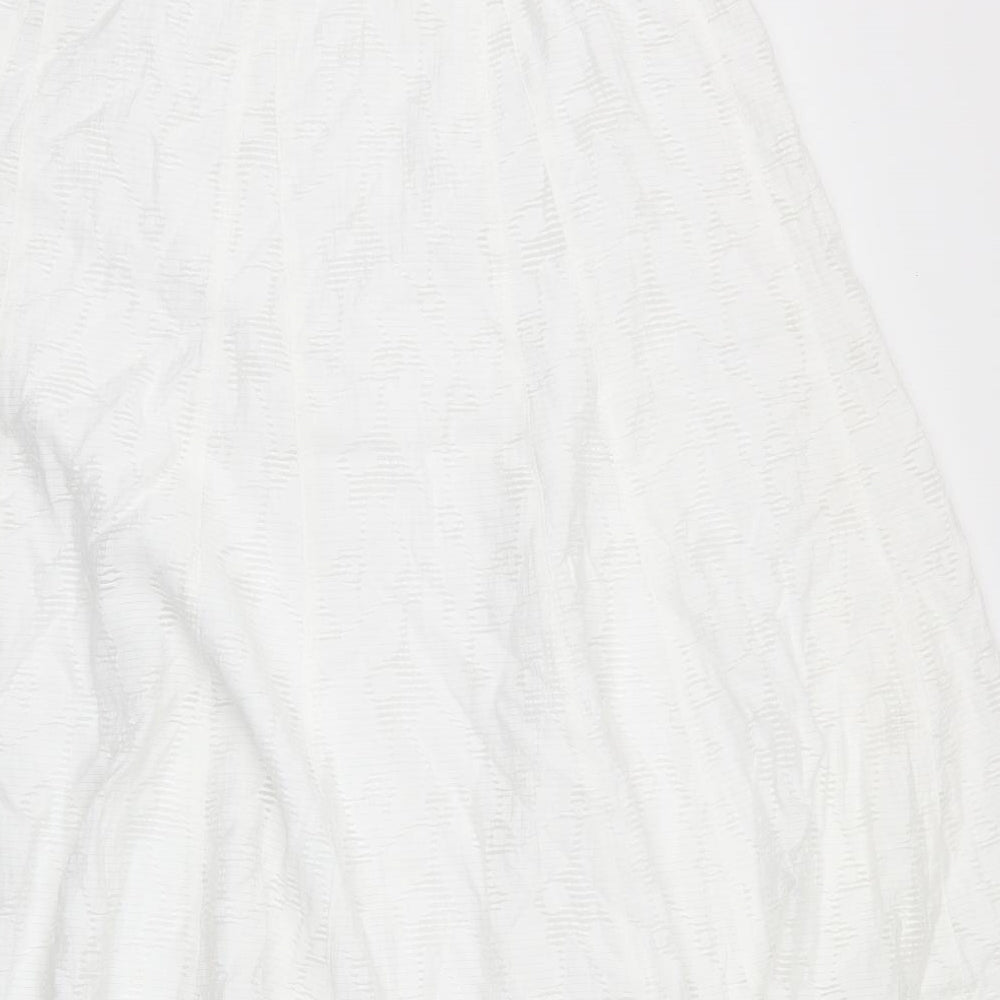 Classic Womens White   Flare Skirt Size 18