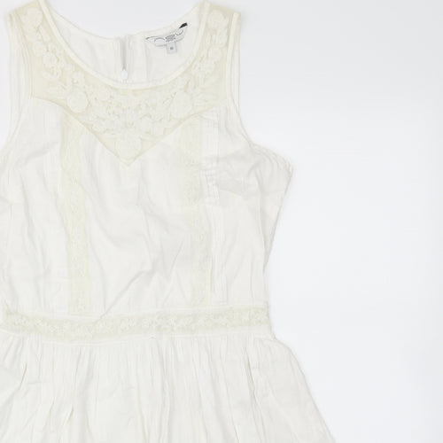 New Look Womens Ivory   Fit & Flare  Size 10