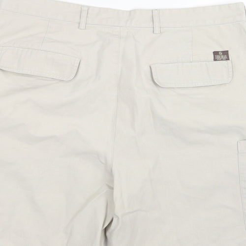 Zerimar Mens Beige   Cargo Shorts Size 34 in