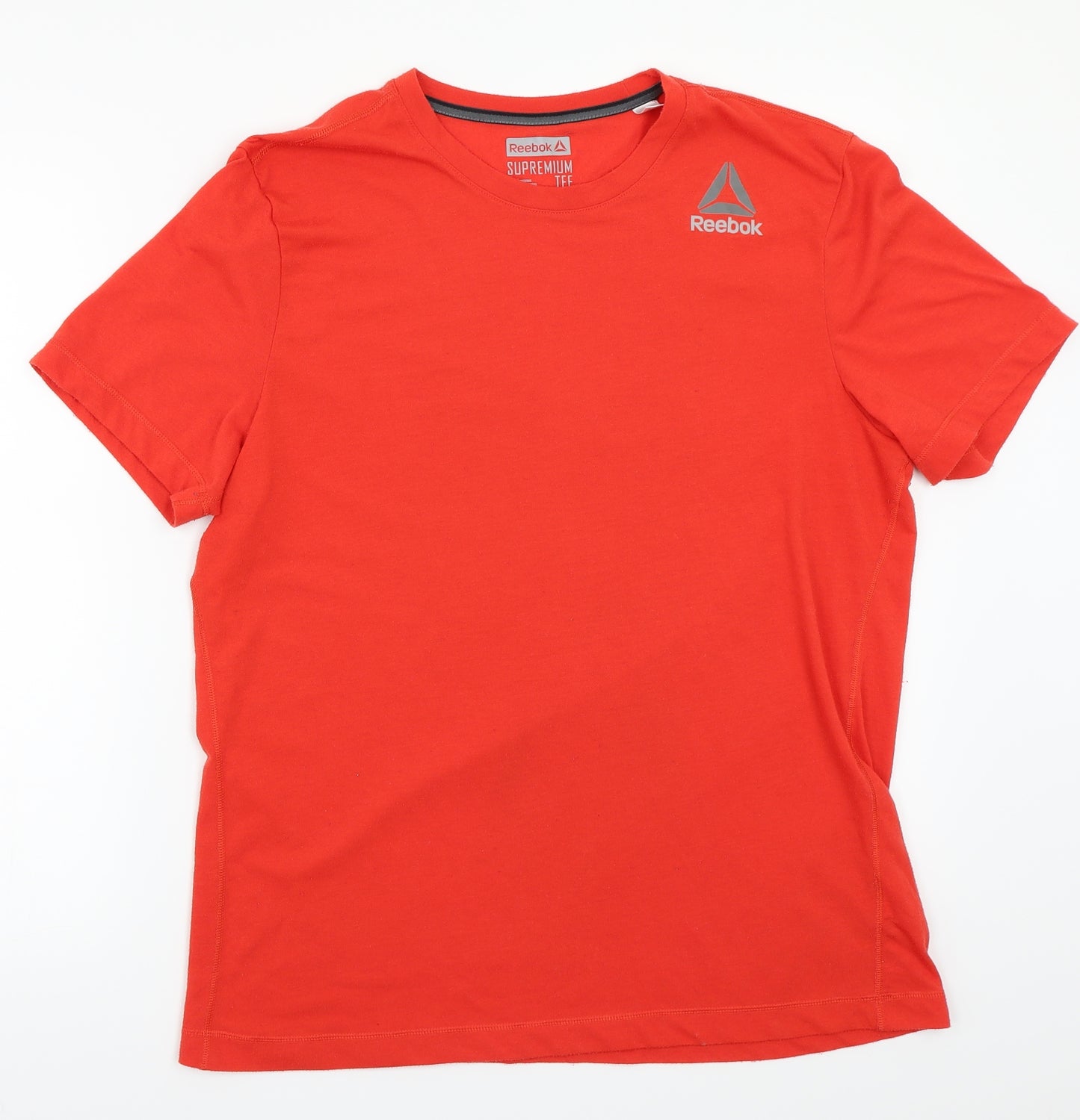 Reebok Mens Red    T-Shirt Size L