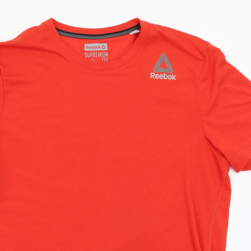 Reebok Mens Red    T-Shirt Size L