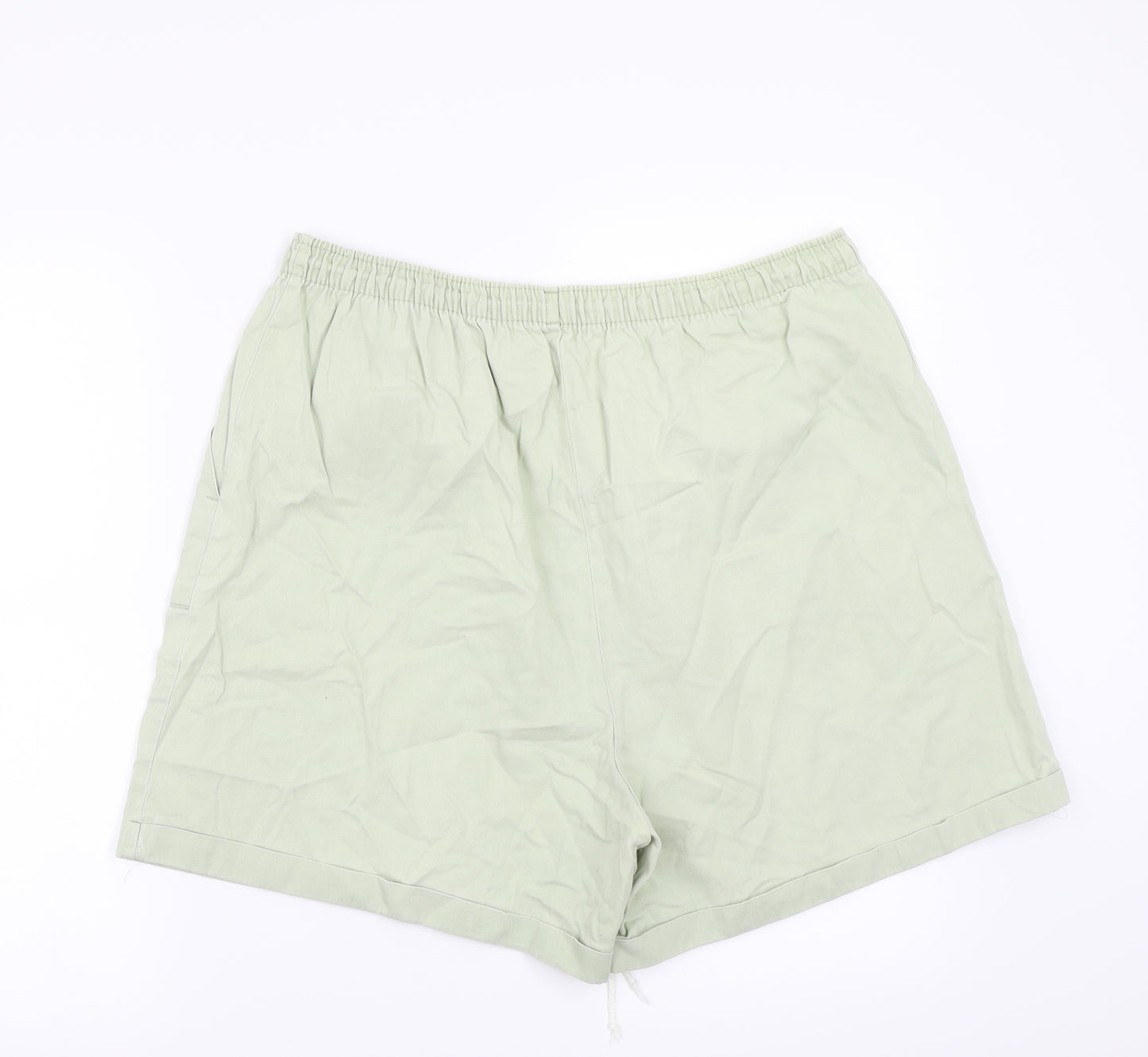 Preworn Womens Green   Bermuda Shorts Size 20