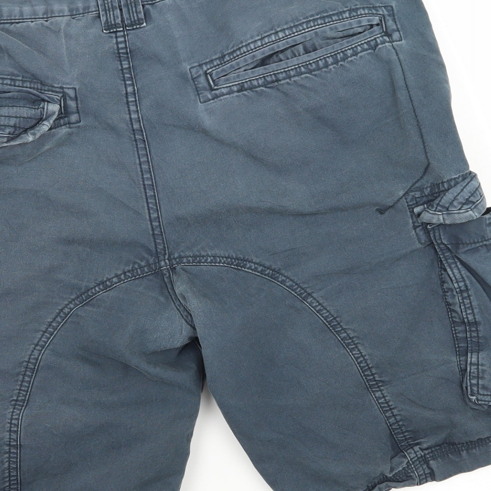 Cedar Wood State Mens Blue   Cargo Shorts Size 34 in