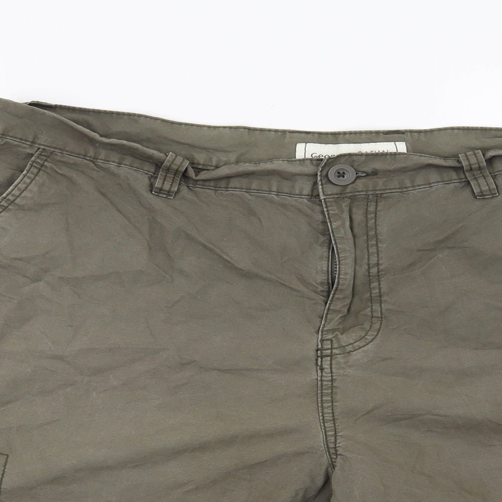 George Mens Green   Cargo Shorts Size 38 in