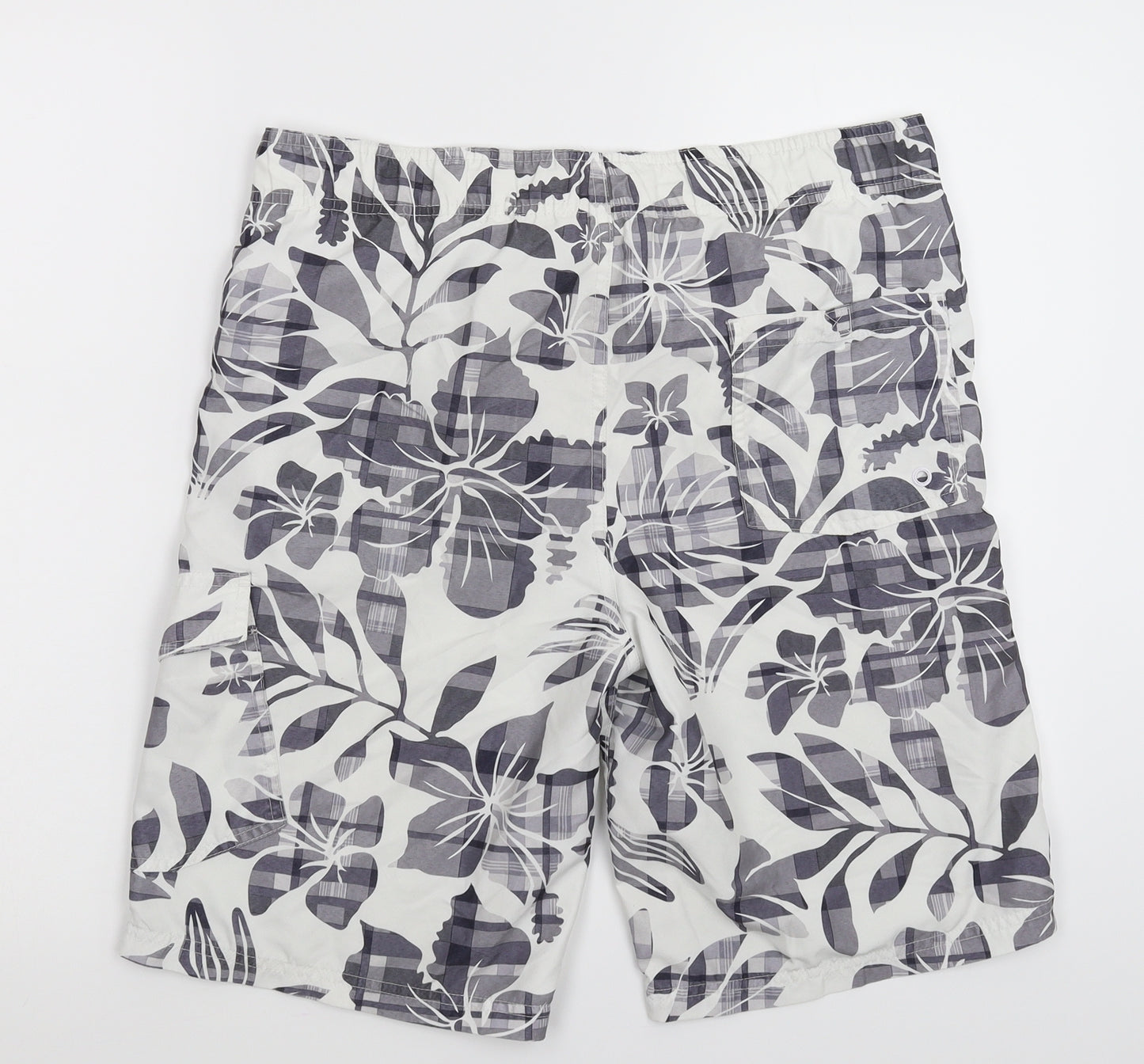 Cedar Wood State Mens White Floral  Cargo Shorts Size S