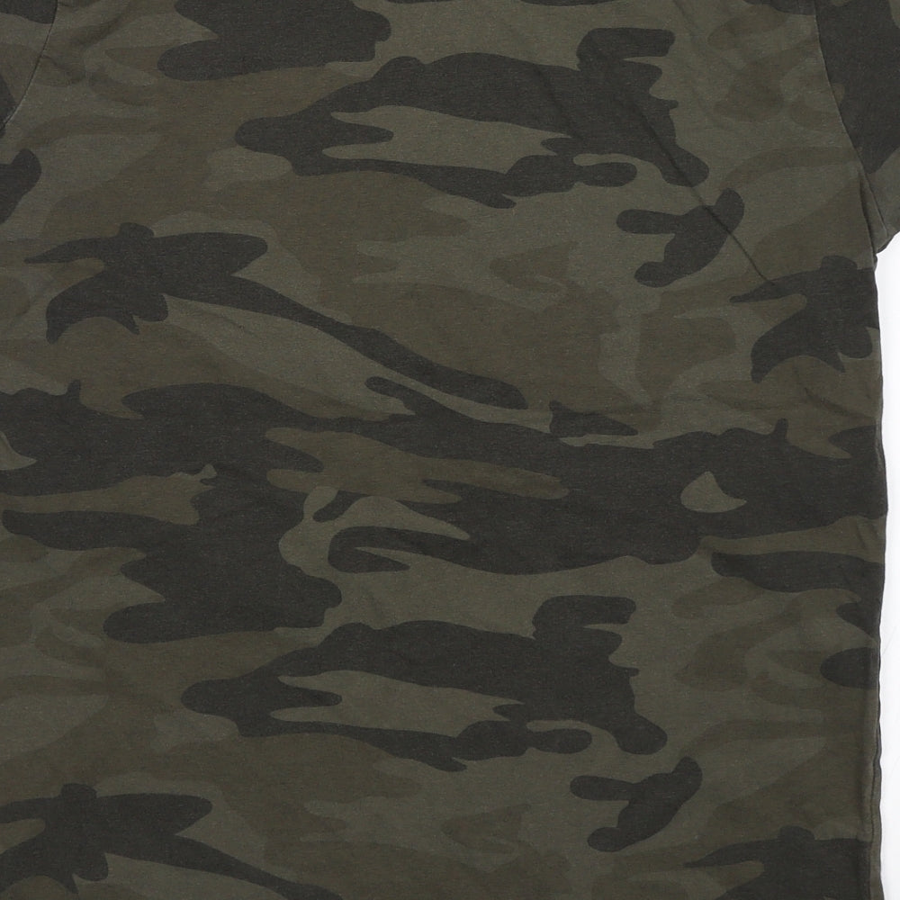 Primark Boys Green Camouflage  Basic T-Shirt Size 12-13 Years