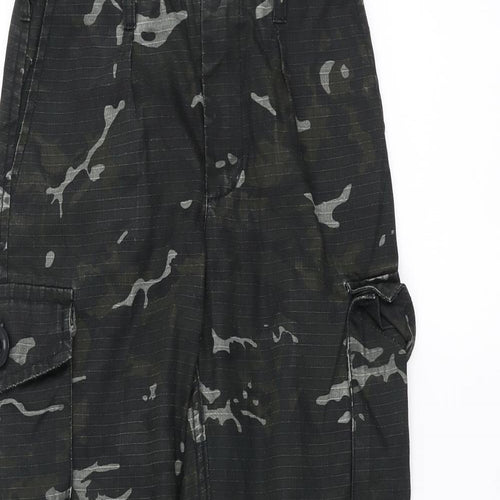 Kombat Boys Green Camouflage  Cargo Trousers Size 7-8 Years